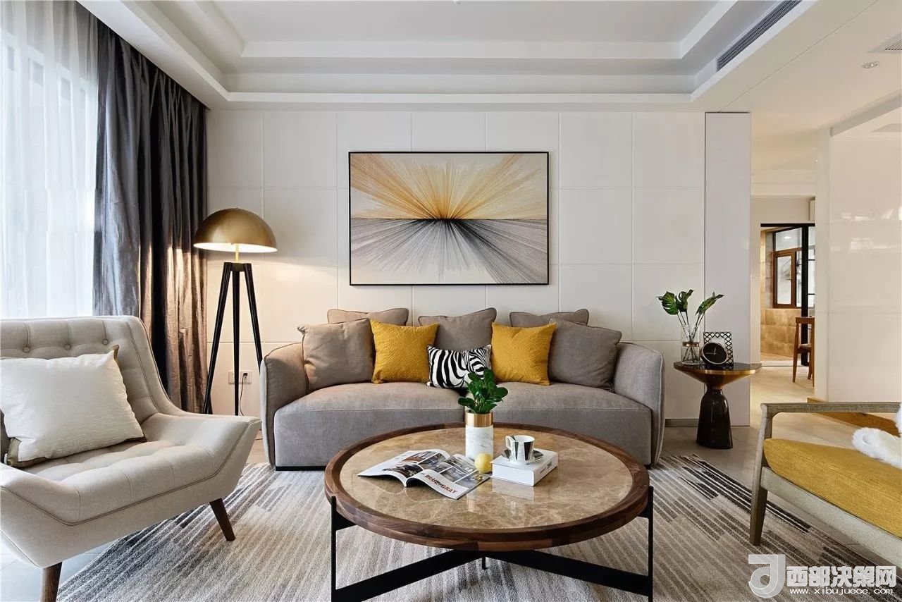 沙發(fā)背景墻選對(duì)裝飾畫，才能美了整個(gè)客廳空間！