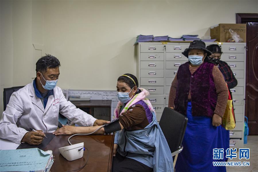 （新華全媒頭條·走向我們的小康生活·圖文互動）（6）扎西德勒，我們的新家園——西藏易地扶貧搬遷搬出幸福美好新生活